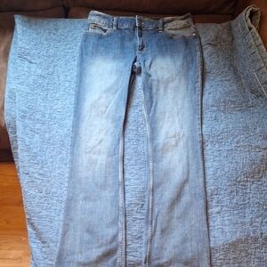 Wrangler Women's Light Blue Straight-Leg Jeans